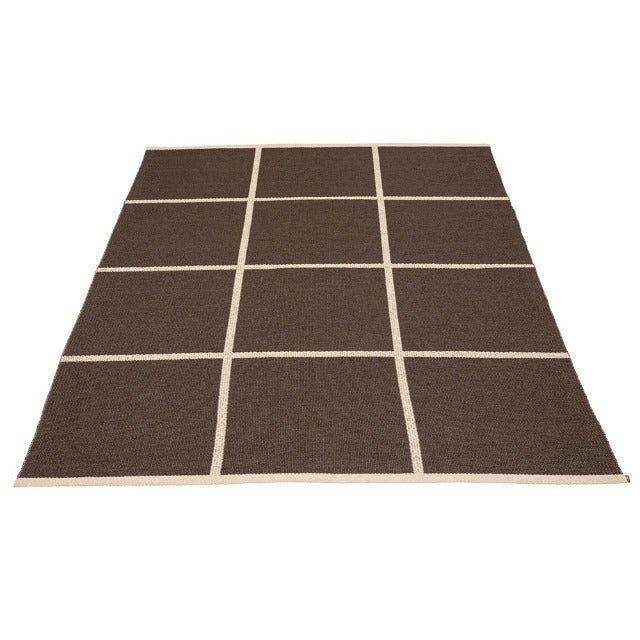 Criss Rug in Dark Brown - Sea Green Designs
