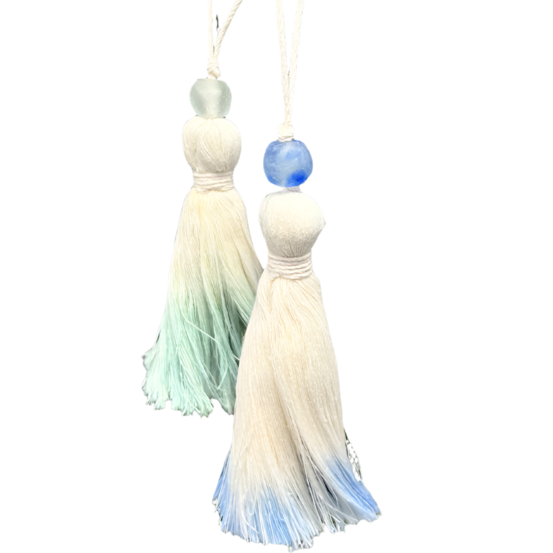 Dip Dyed Tassel Ornament - Sea Green Design