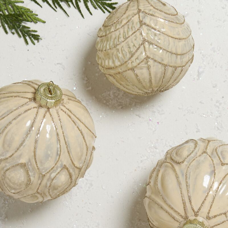 Antoinette Ornament