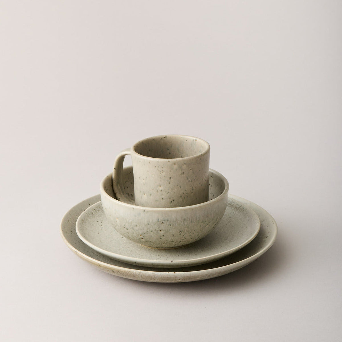 Fieldstone Dinnerware Place Setting