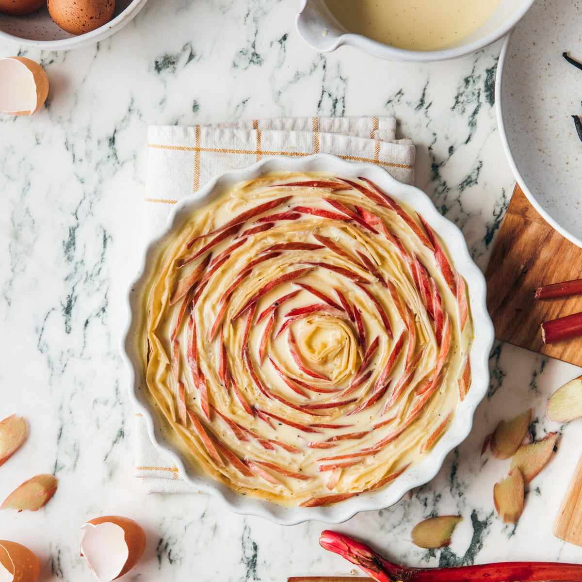 Fieldstone Ruffle Pie Dish