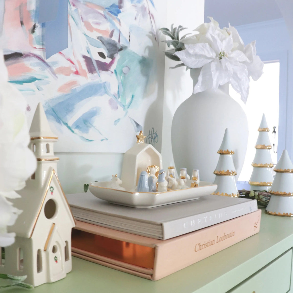 Christmas Village 3-Piece Set with 22K Gold Accents in Ivory