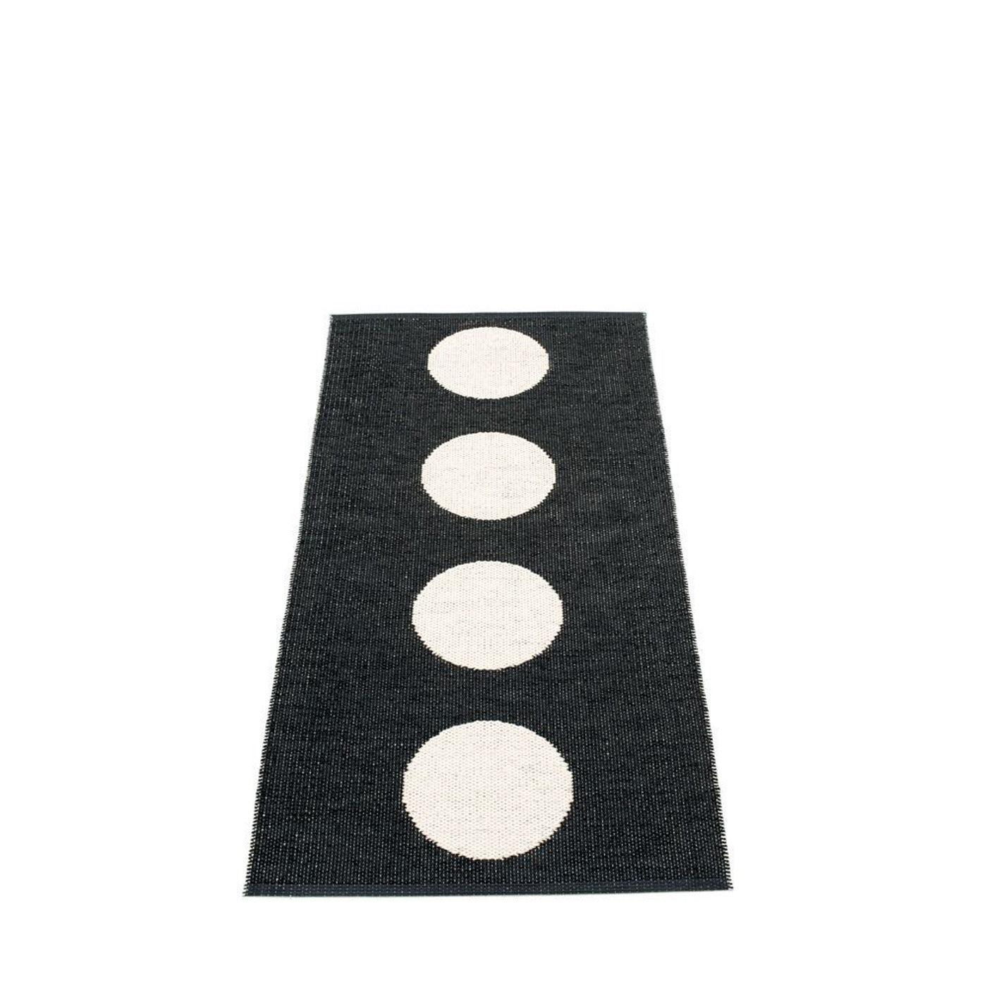 Vera Rug - Black - Sea Green Designs