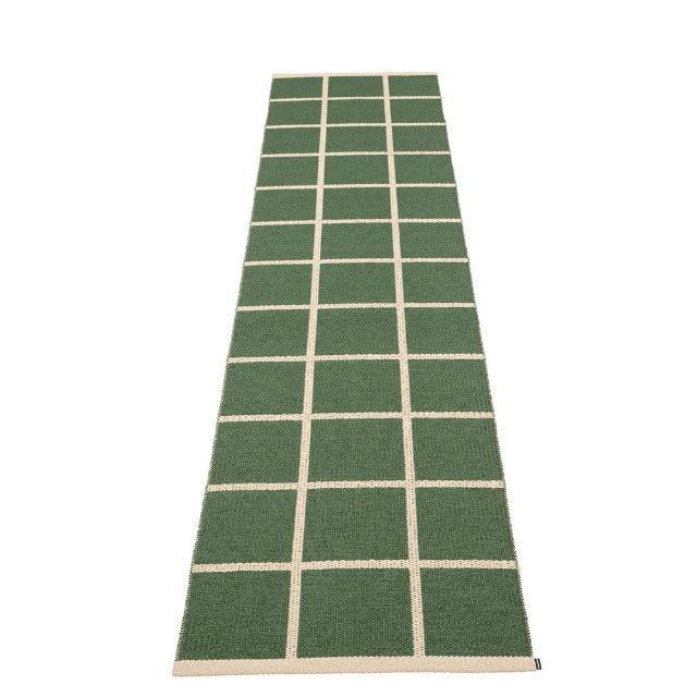 Criss Rug in Leaf - Sea Green Designs