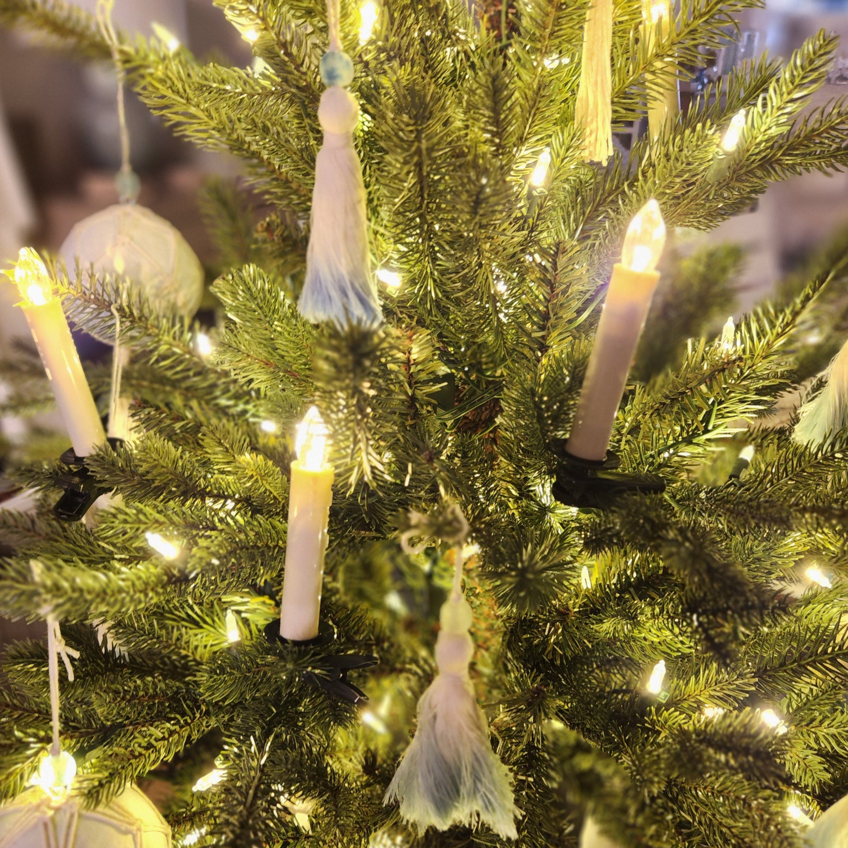 Dip Dyed Tassel Ornament - Sea Green Design