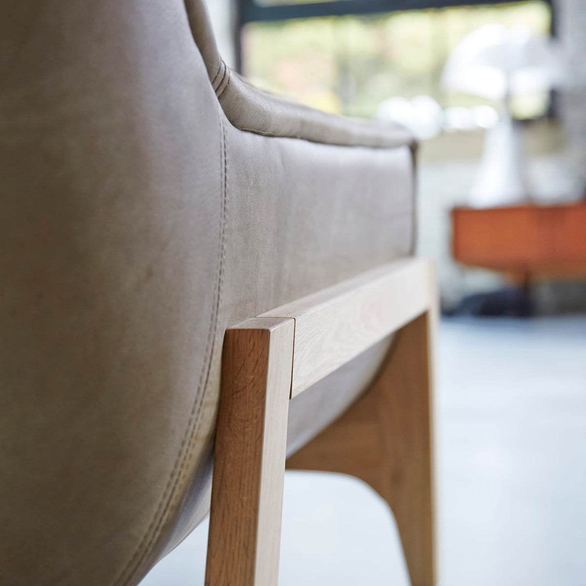 Woodnest - Solid Oak and Leather Cheyenne Armchair – image 5