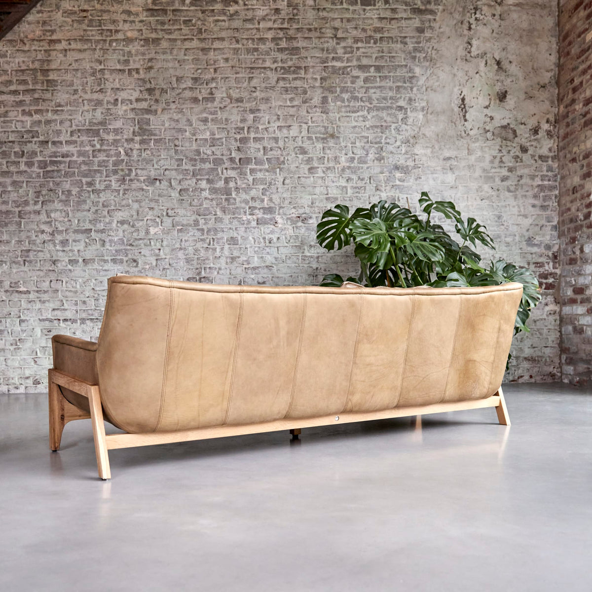 Woodnest - Solid Oak and Leather Cheyenne 3-Seat Sofa – image 10