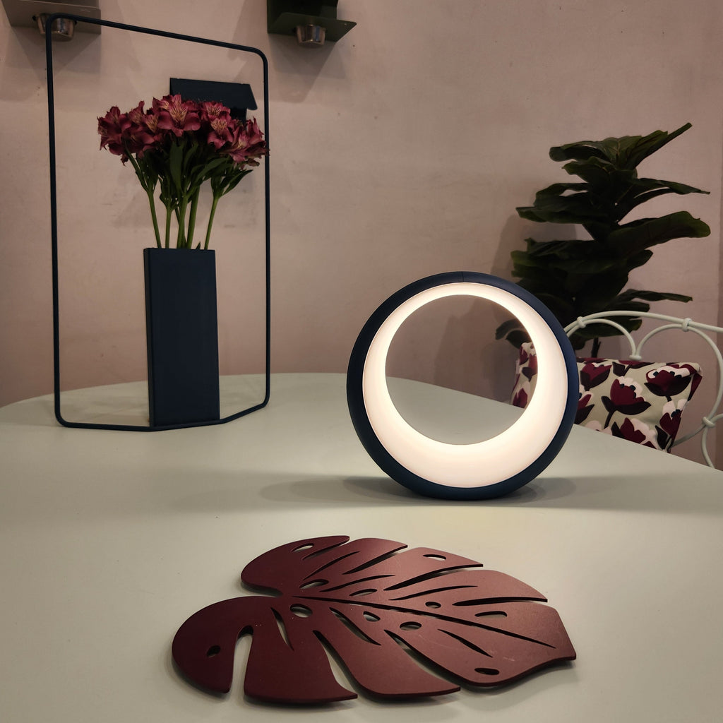 Hoopik Lamp 10" - Nested Designs