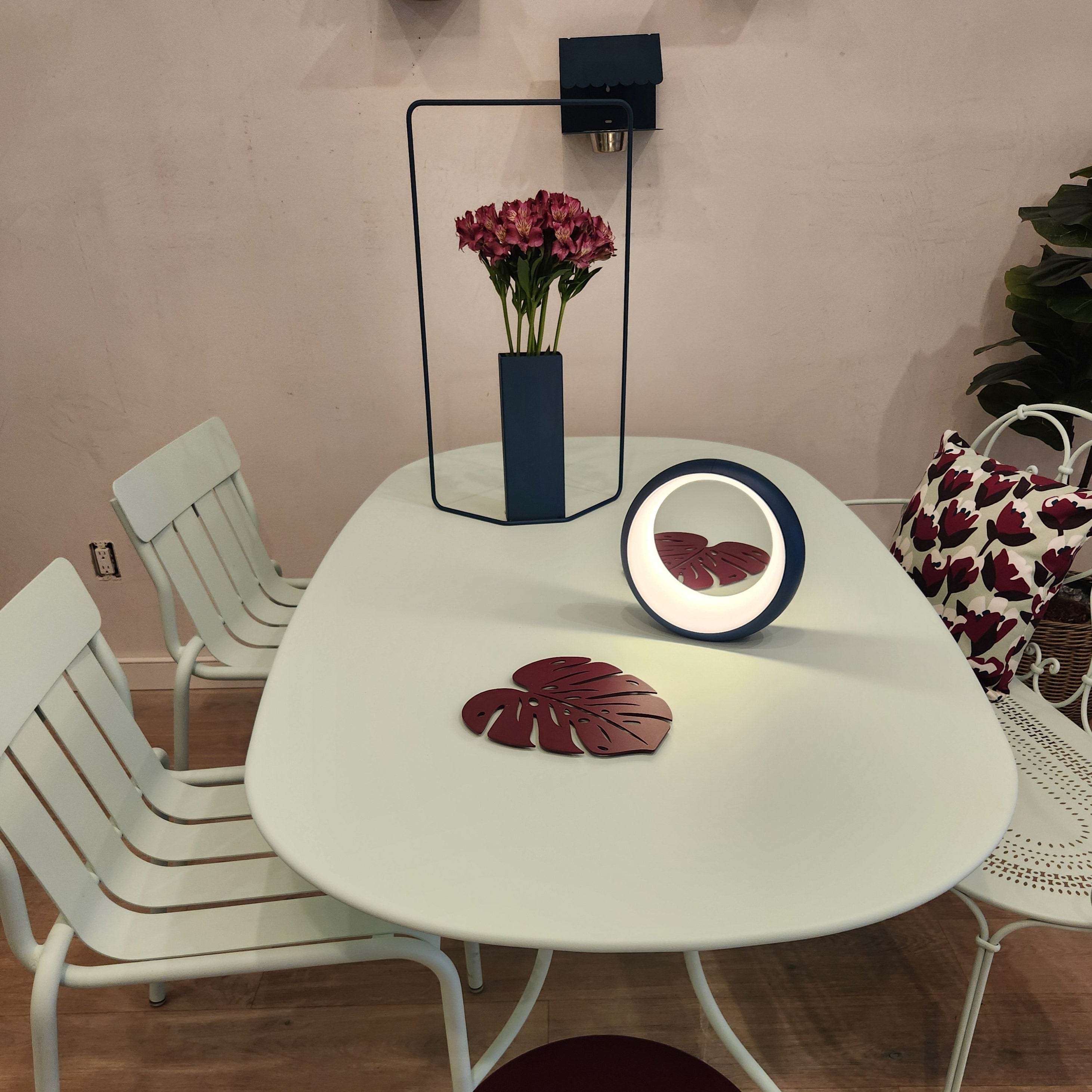 Hoopik Lamp 10" - Nested Designs