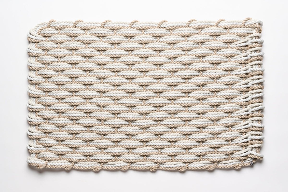 Handwoven Rope Doormat in Sand / Fog Gray / Oyster
