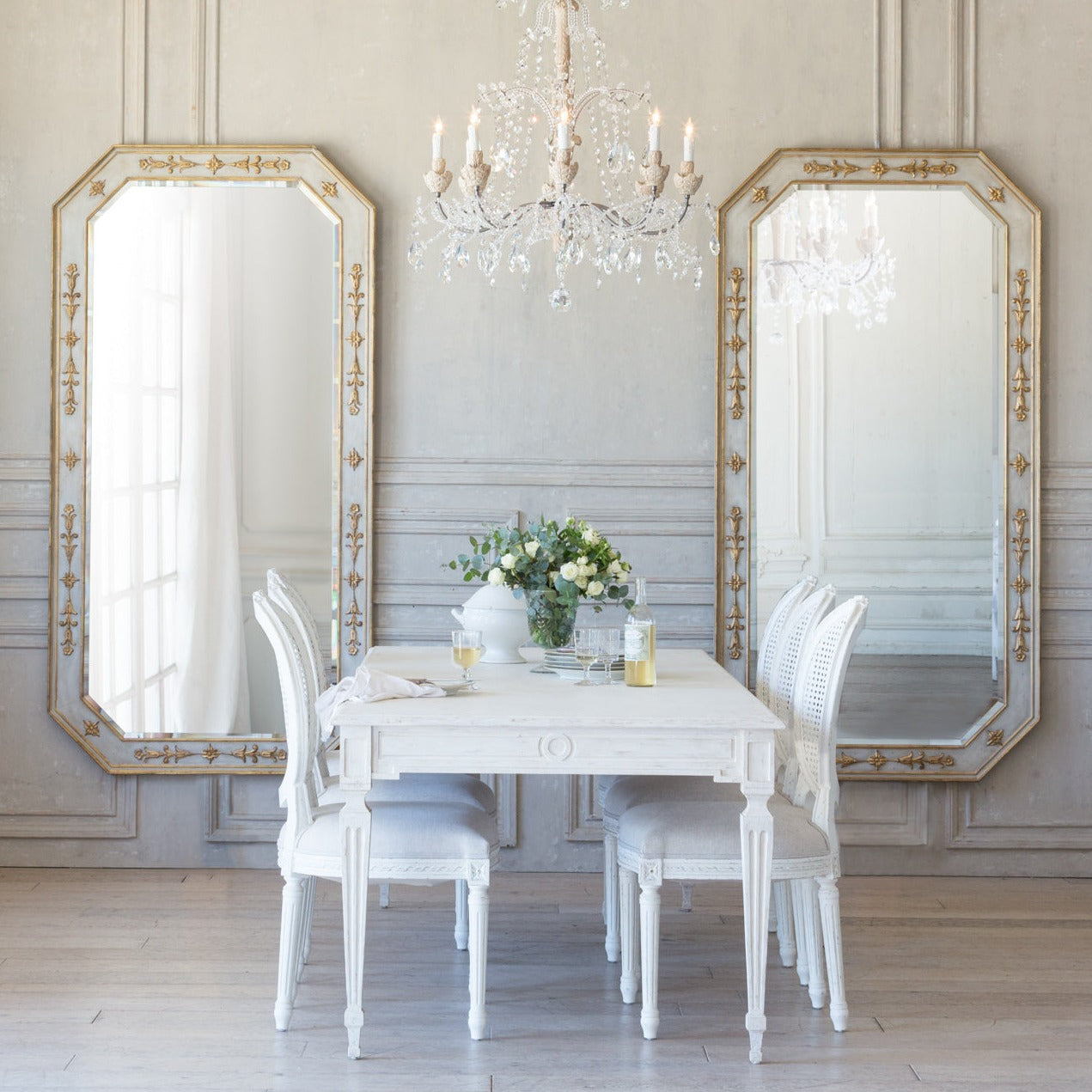Grande Gustavian Dining Table