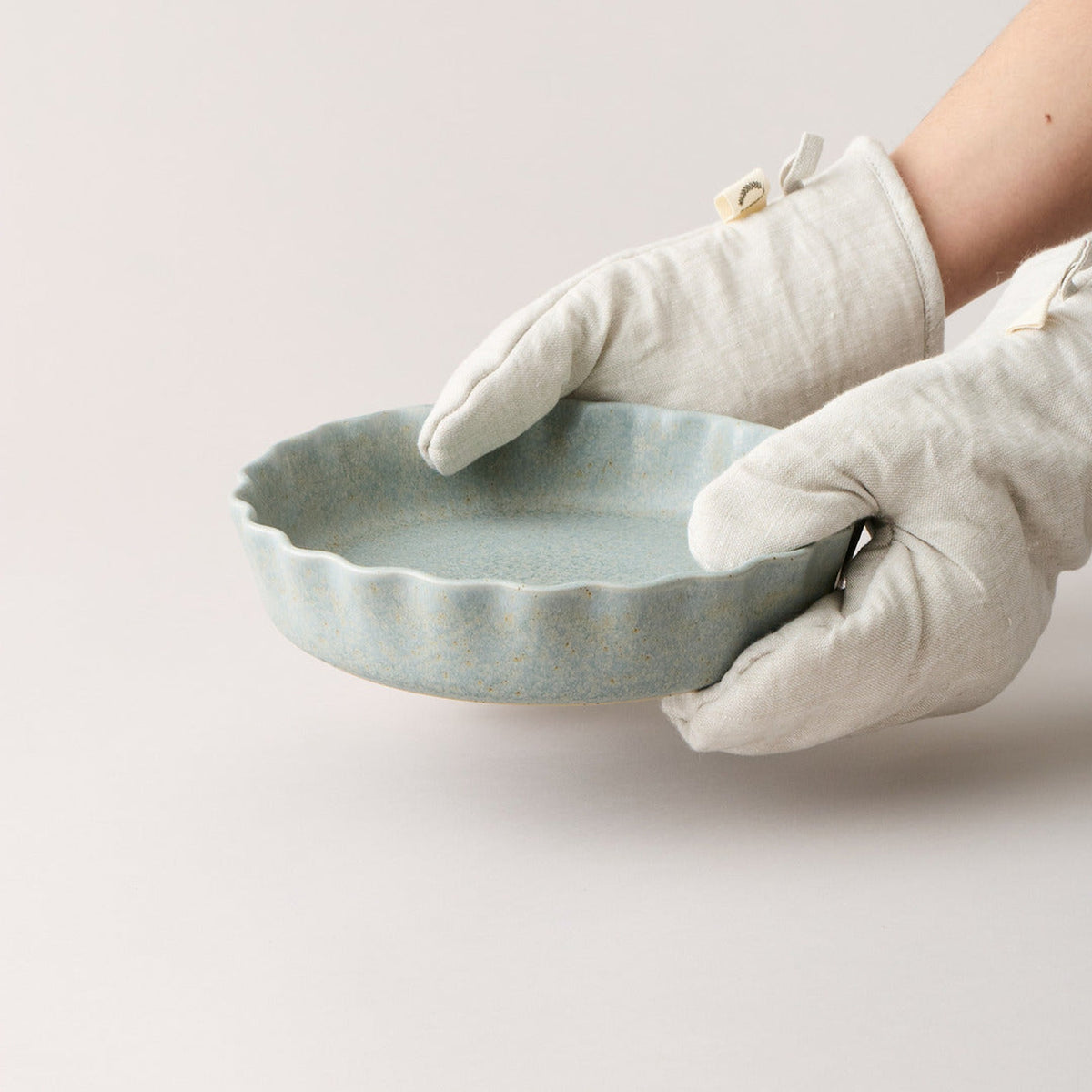 Fieldstone Ruffle Pie Dish