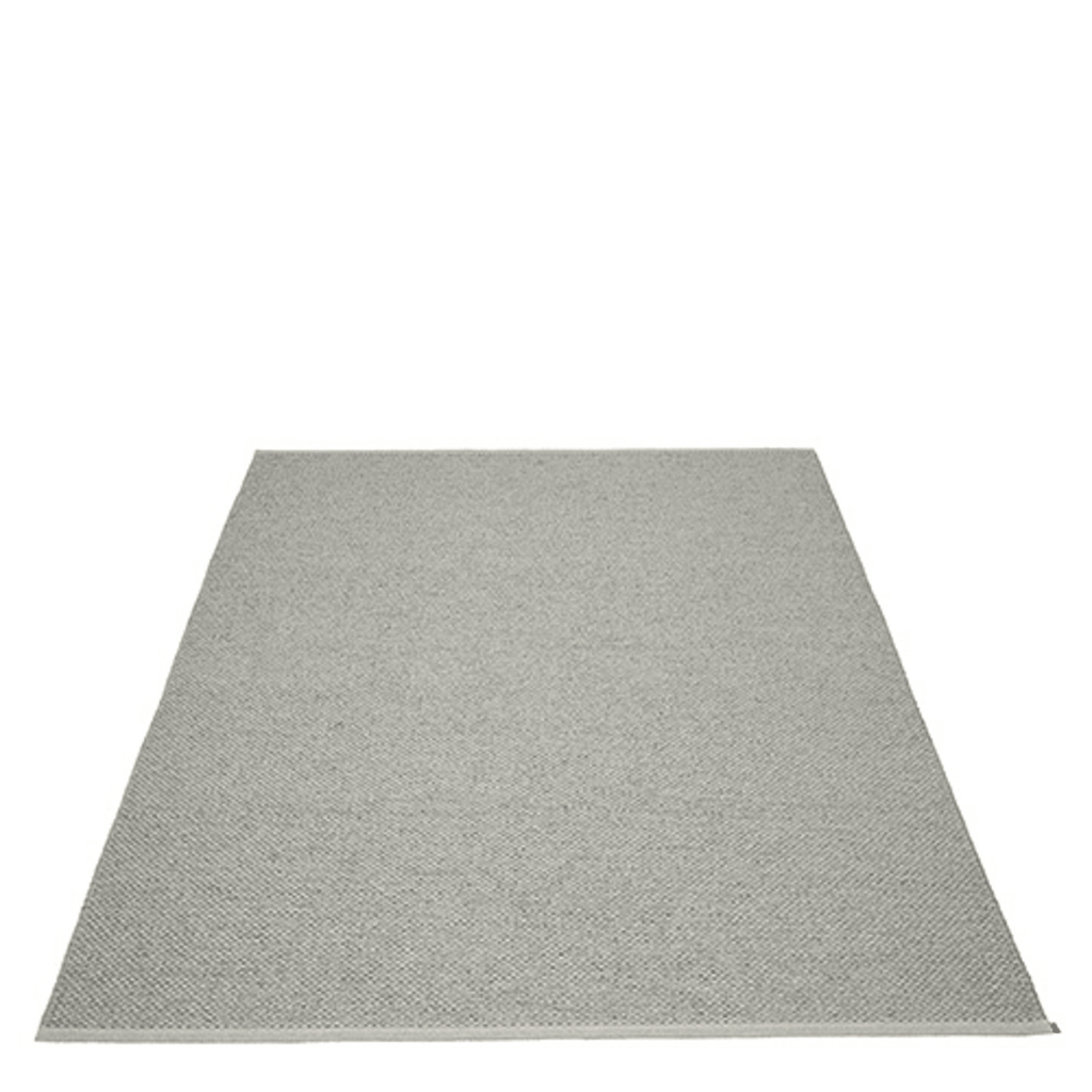 Svea Rug - Warm Grey - Sea Green Designs