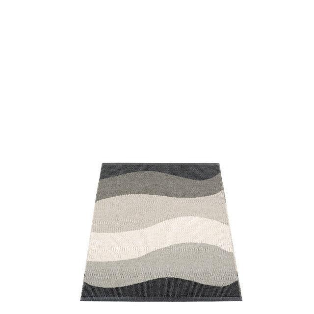 Urvi Rug - Metal - Sea Green Designs
